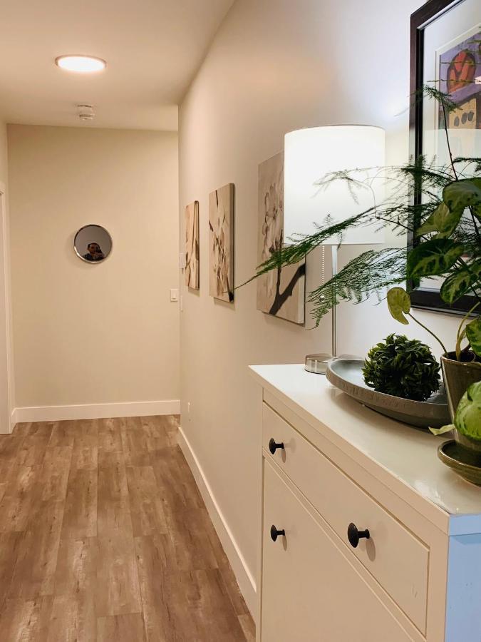 Baycrestone Apartment โคควิทแลม ภายนอก รูปภาพ